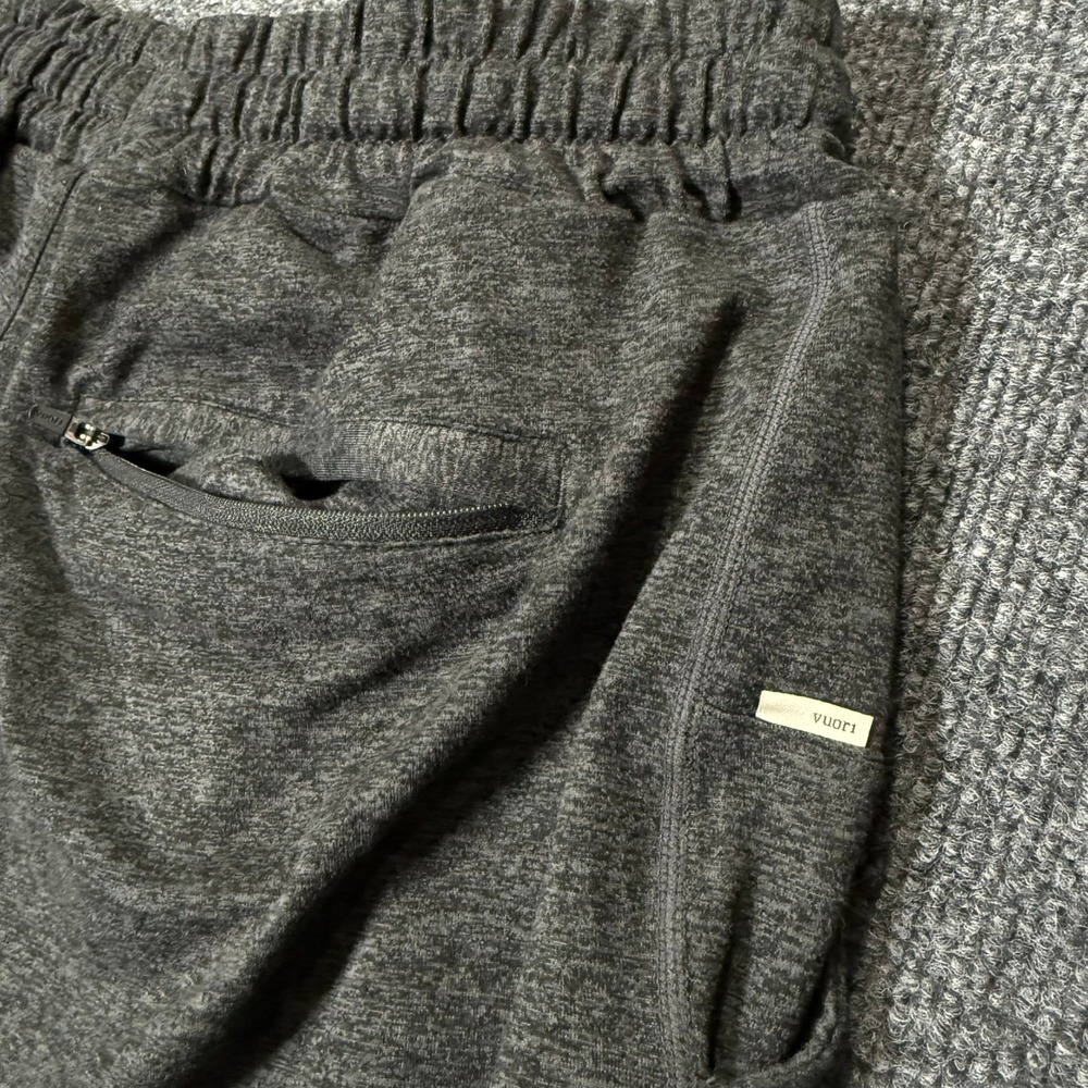 Vuori Ponto Performance Pants Mens Size L Charcoal Heather Gray V418 Joggers - Picture 3 of 8